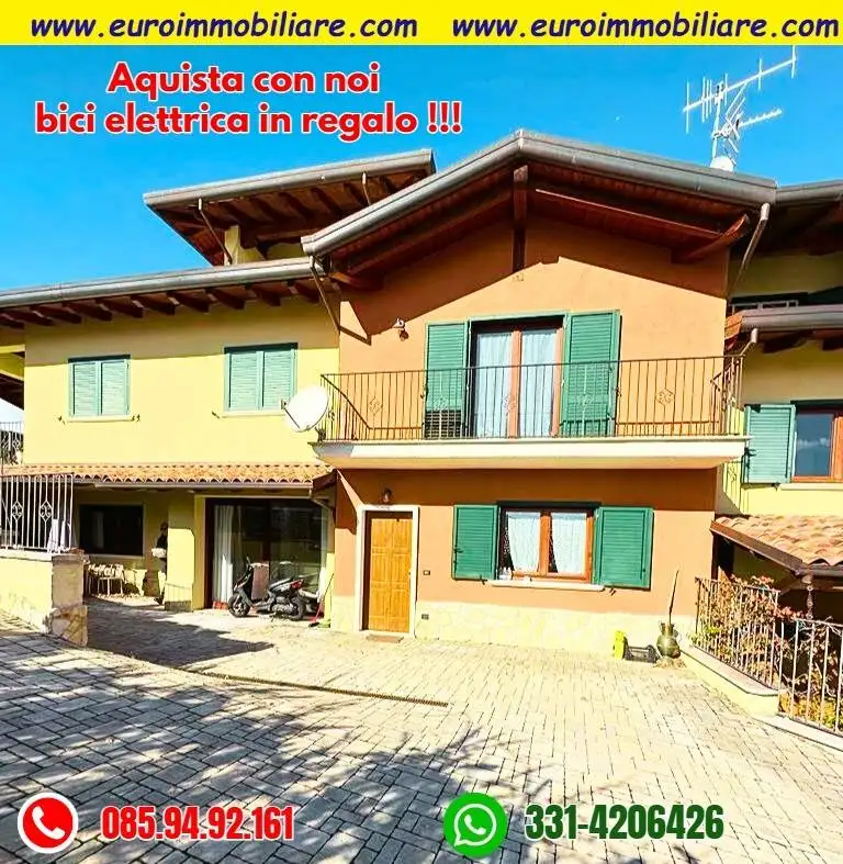 Villetta a schiera in vendita a Scoppito