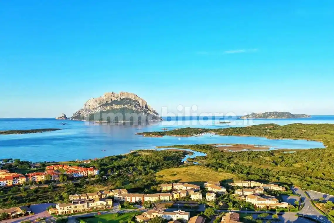 Villetta a schiera in vendita a Loiri Porto San Paolo