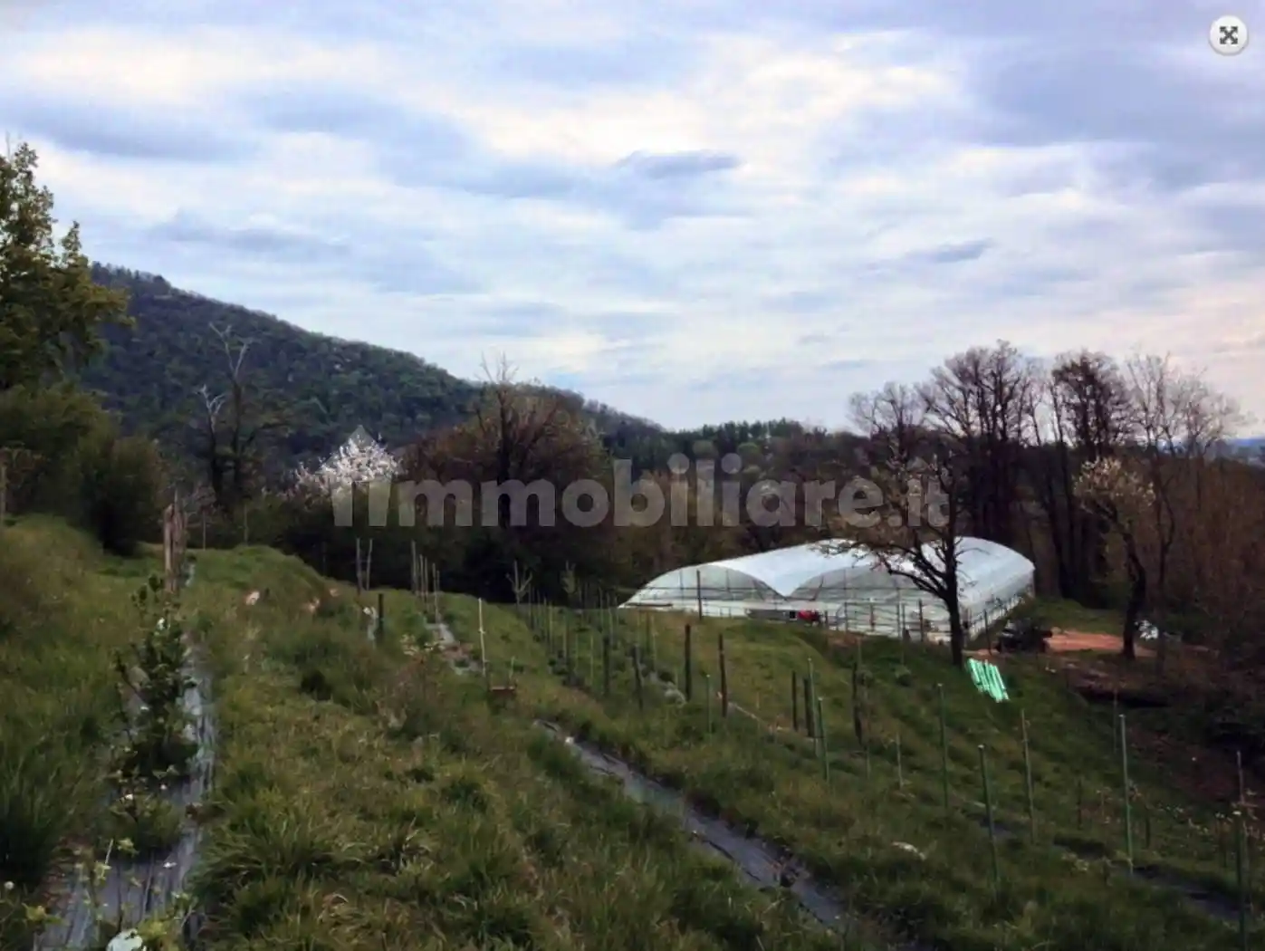 Casale via Monte Martica 28, Santa Maria del Monte, Varese - foto 4