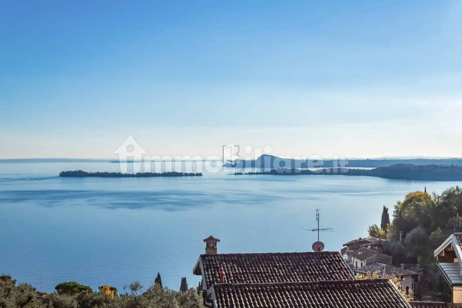 Appartamento in vendita a Gardone Riviera