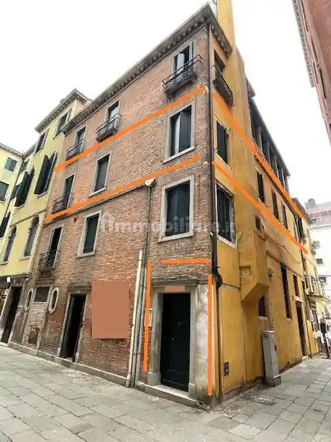 Appartamento in vendita a Venezia