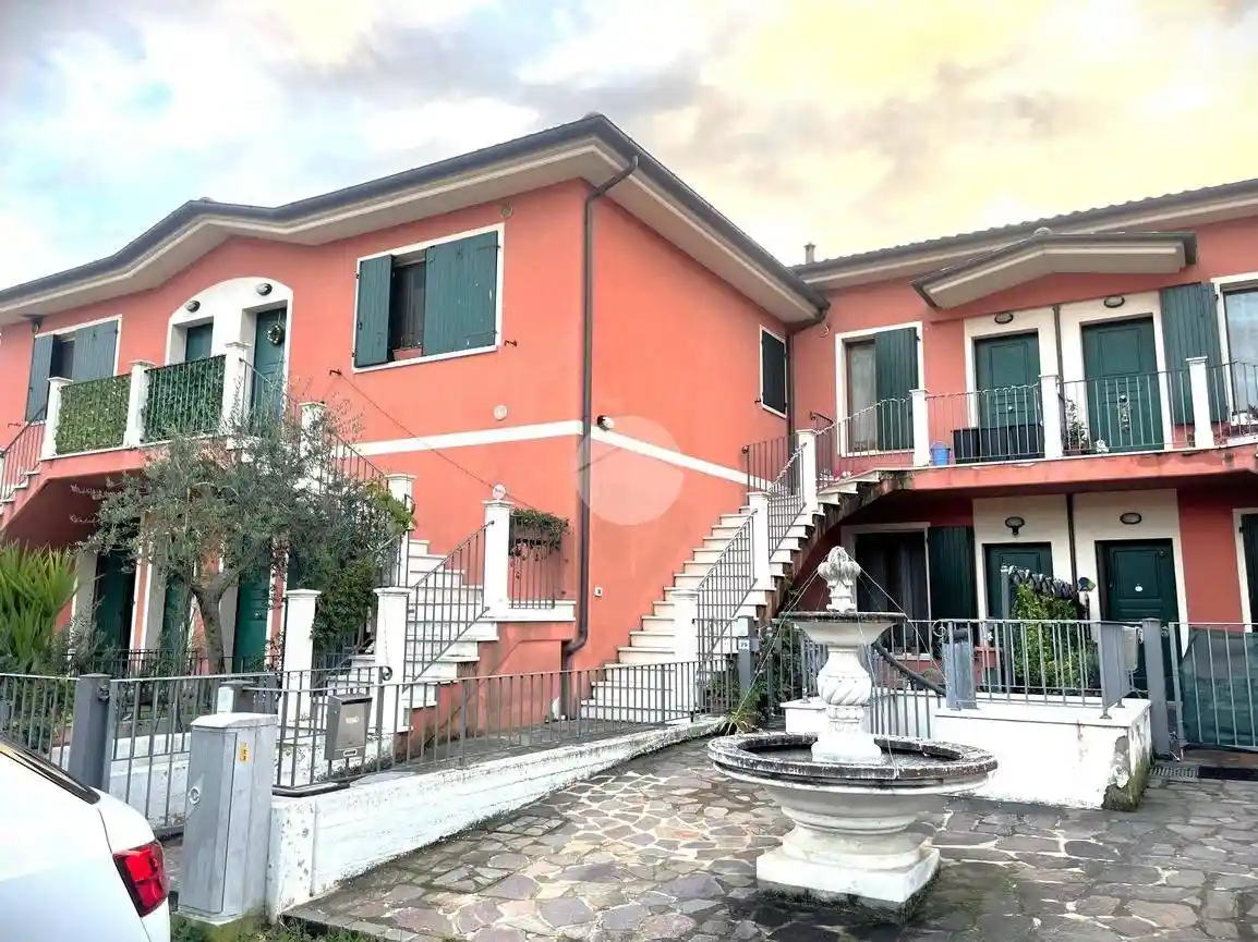 Appartamento in vendita a Cartoceto