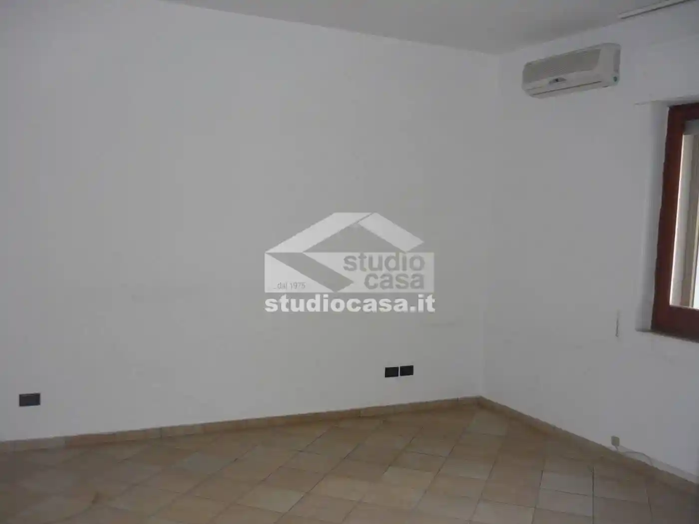 Appartamento ottimo stato, primo piano, Centro, Crotone - foto 4