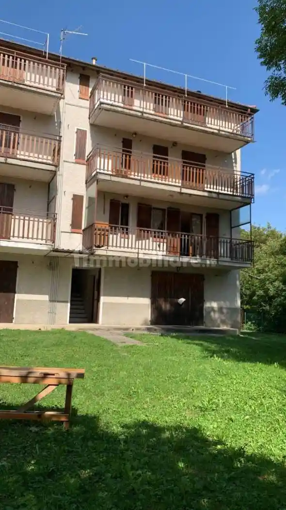 Appartamento in vendita a San Giovanni Bianco