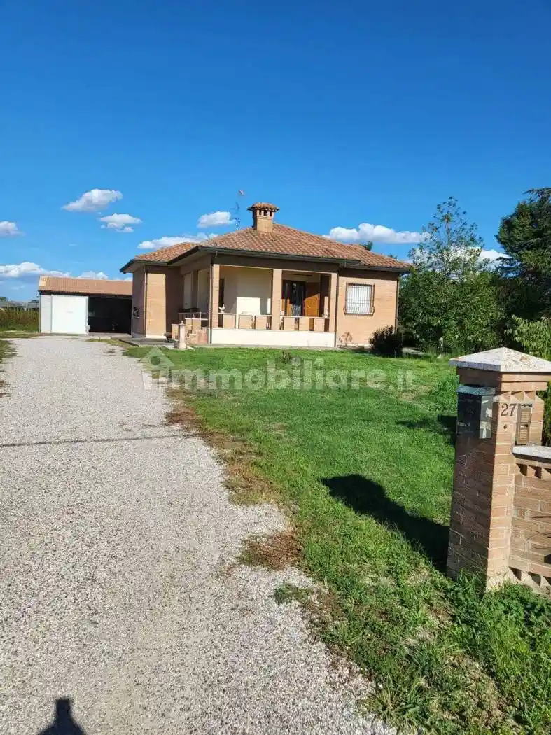 Villa unifamiliare, buono stato, 220 m², Boara, Ferrara - foto 2