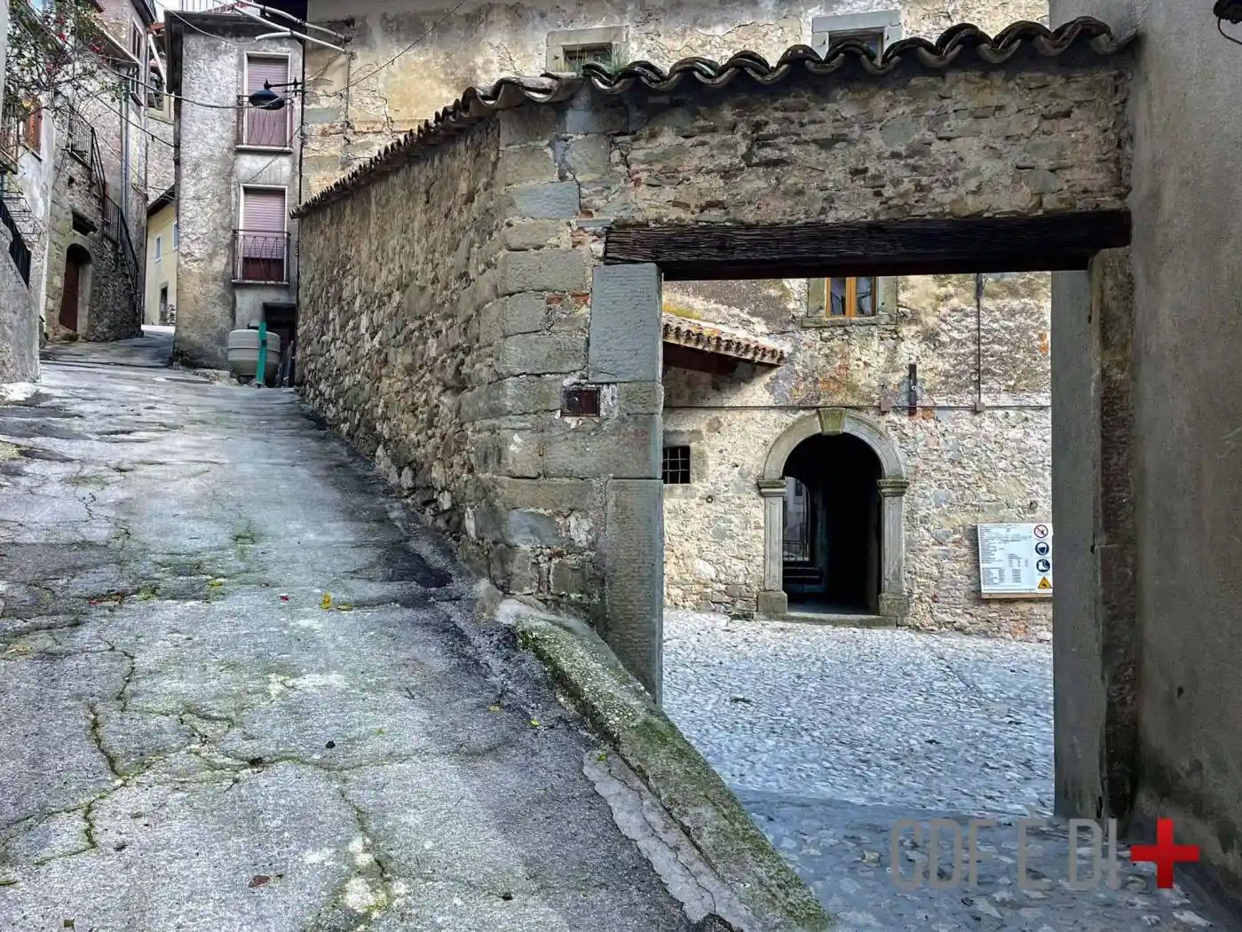 Quadrilocale via Giovanni XXIII, Varco Sabino - foto 2