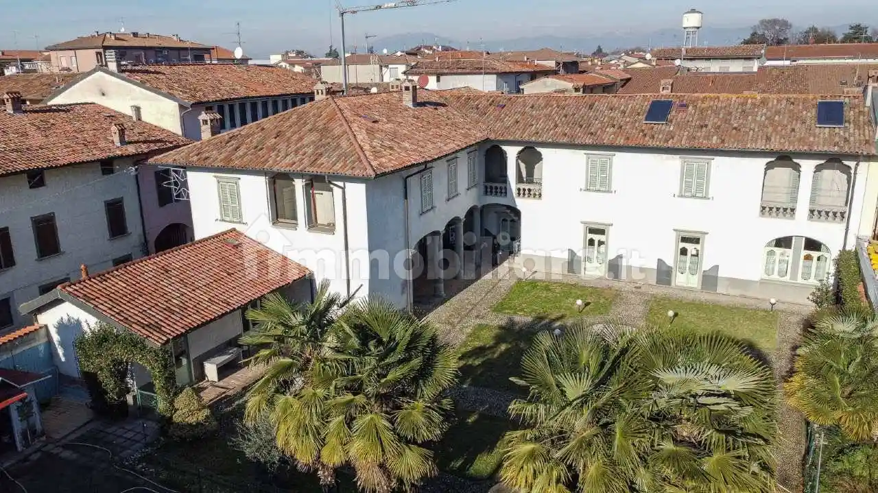 Villa in vendita a Urgnano