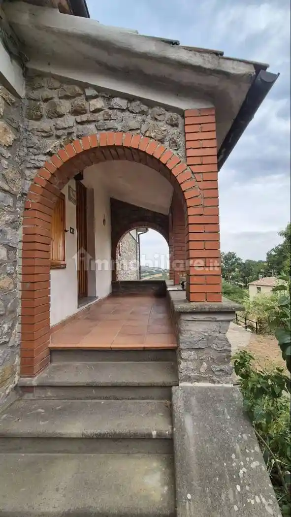 Appartamento in vendita a Sorano