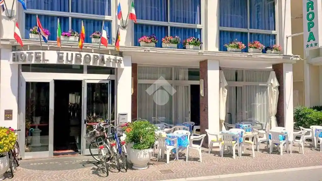 Palazzo - Edificio in vendita a Gabicce Mare