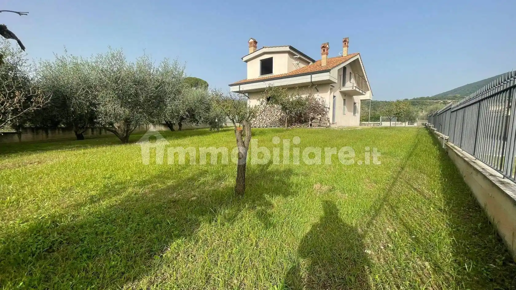 Villa unifamiliare via Colle Nocello, La Botte, Guidonia Montecelio - foto 3