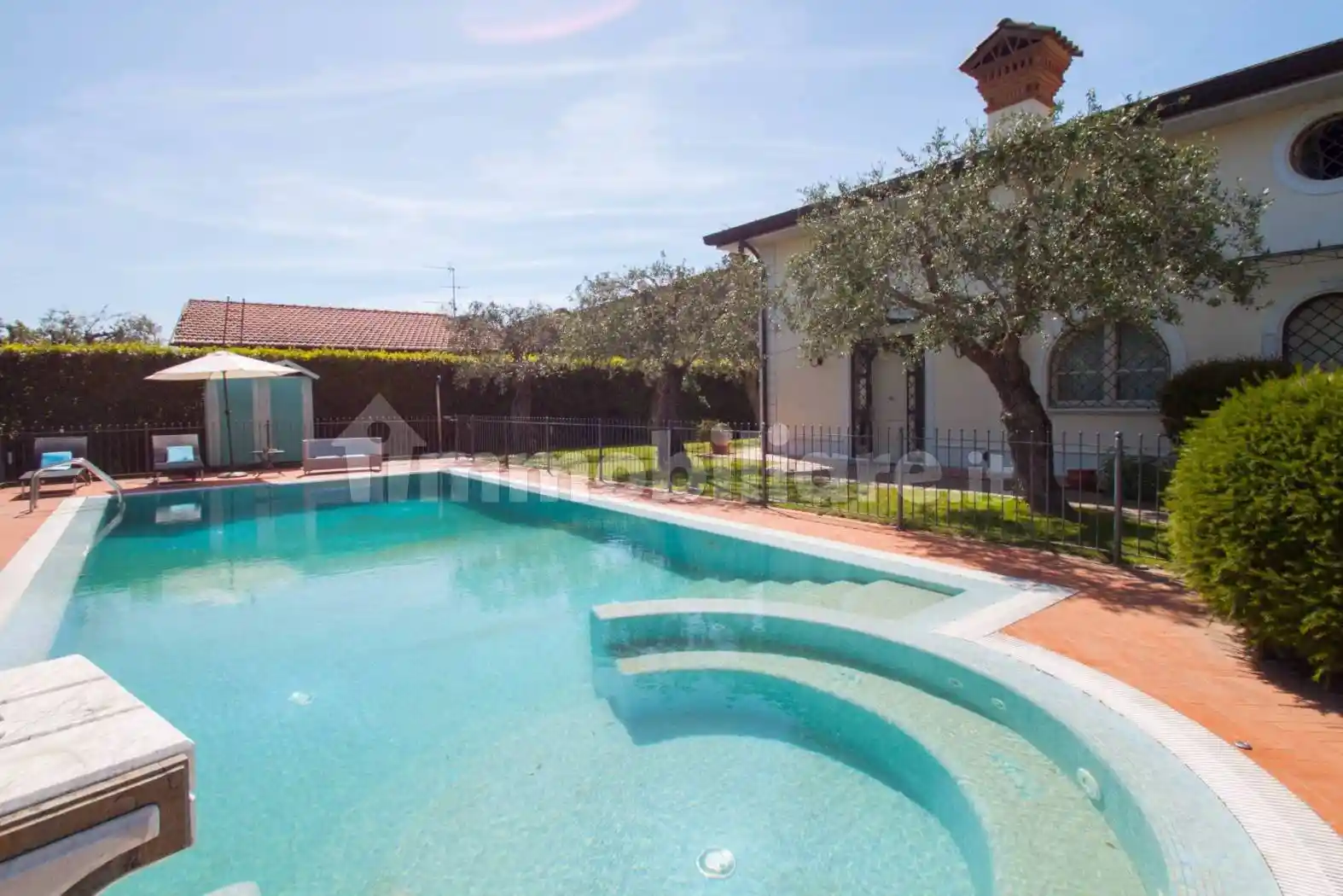 Villa in vendita a Seravezza