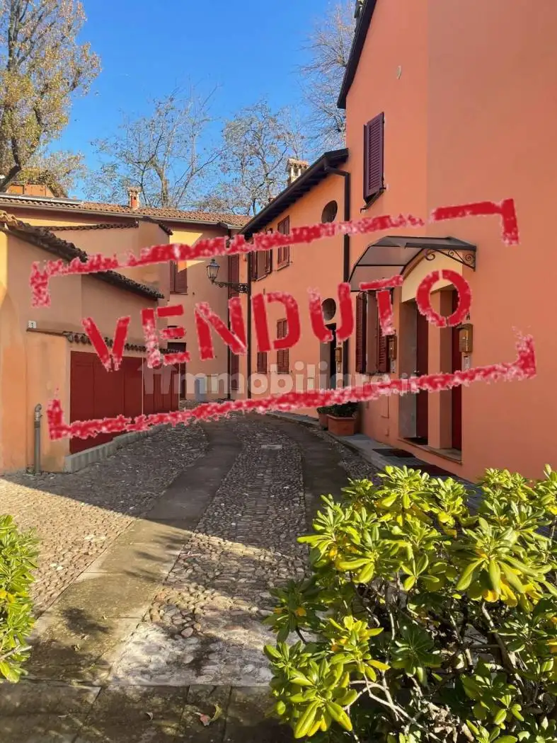 Casa indipendente in vendita a Imola