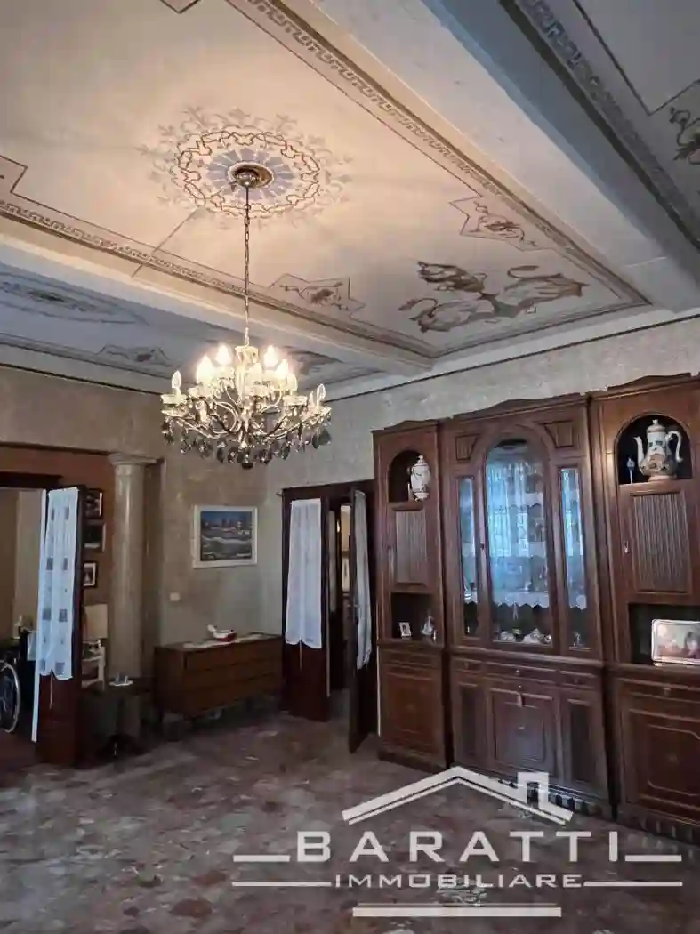 Palazzo - Edificio - foto 2