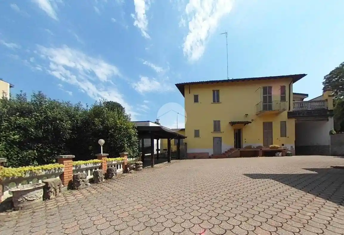 Casa indipendente in vendita a Cremona