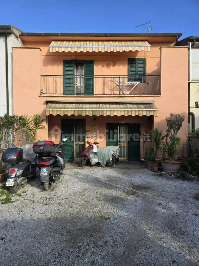 Casa indipendente in vendita a Calcinaia