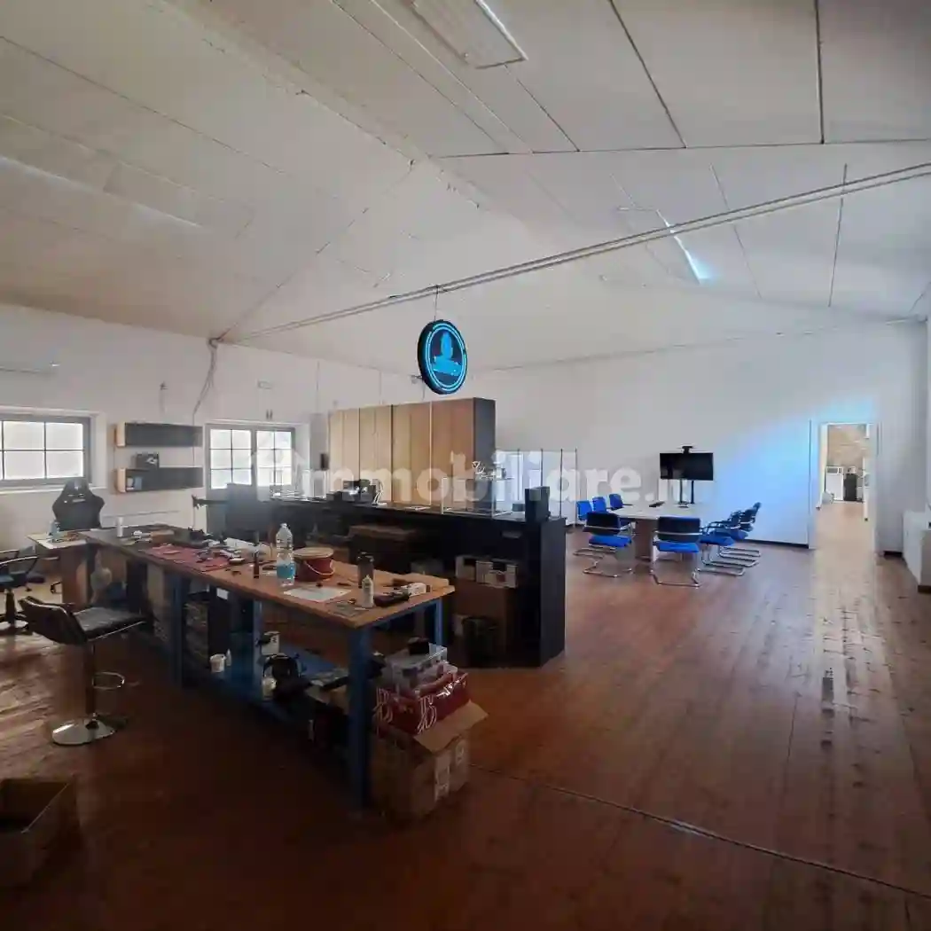 Palazzo - Edificio - foto 2