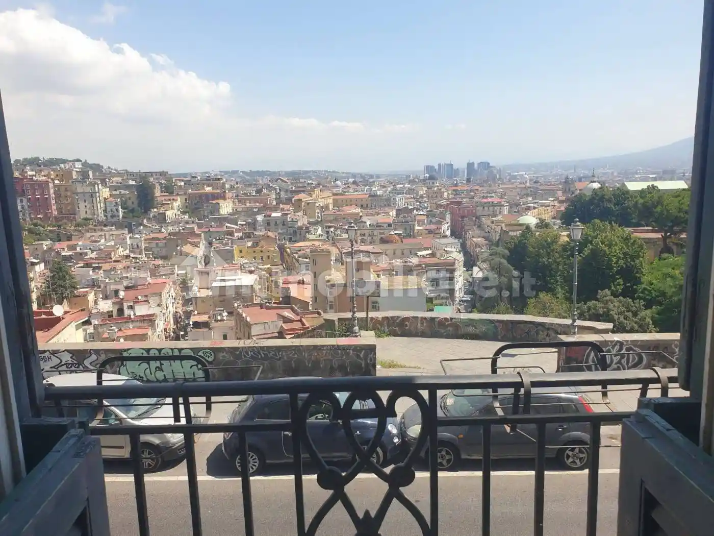 Appartamento in vendita a Napoli
