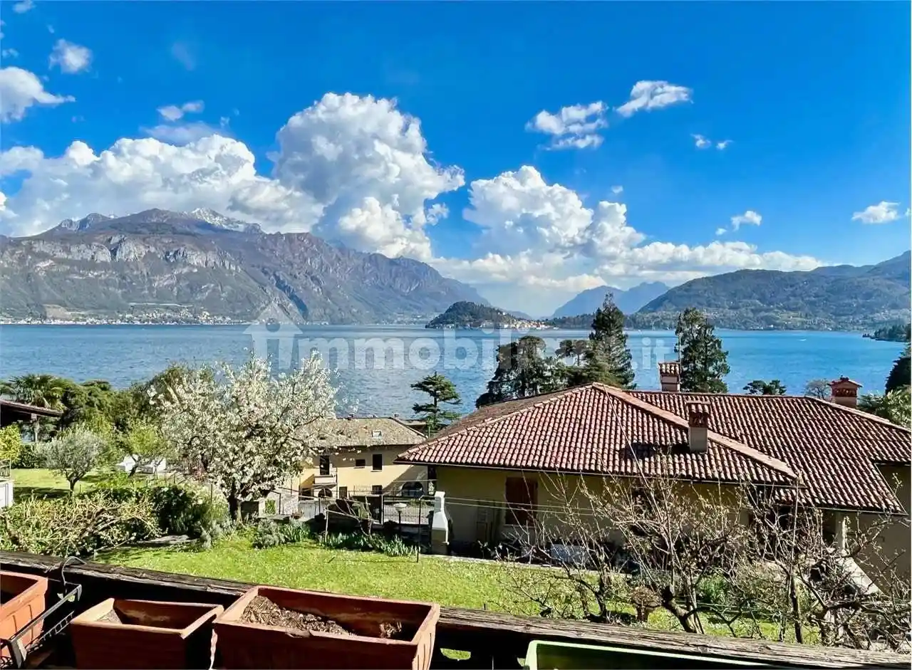 Villa in vendita a Menaggio
