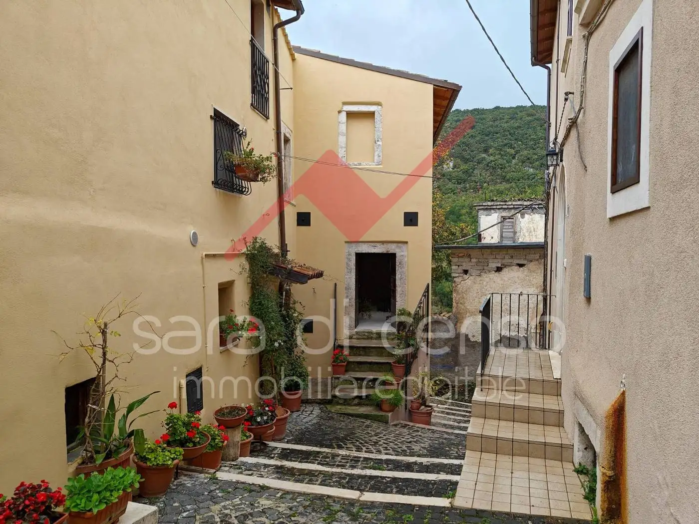 Terratetto unifamiliare via San Rocco, Caporciano - foto 3