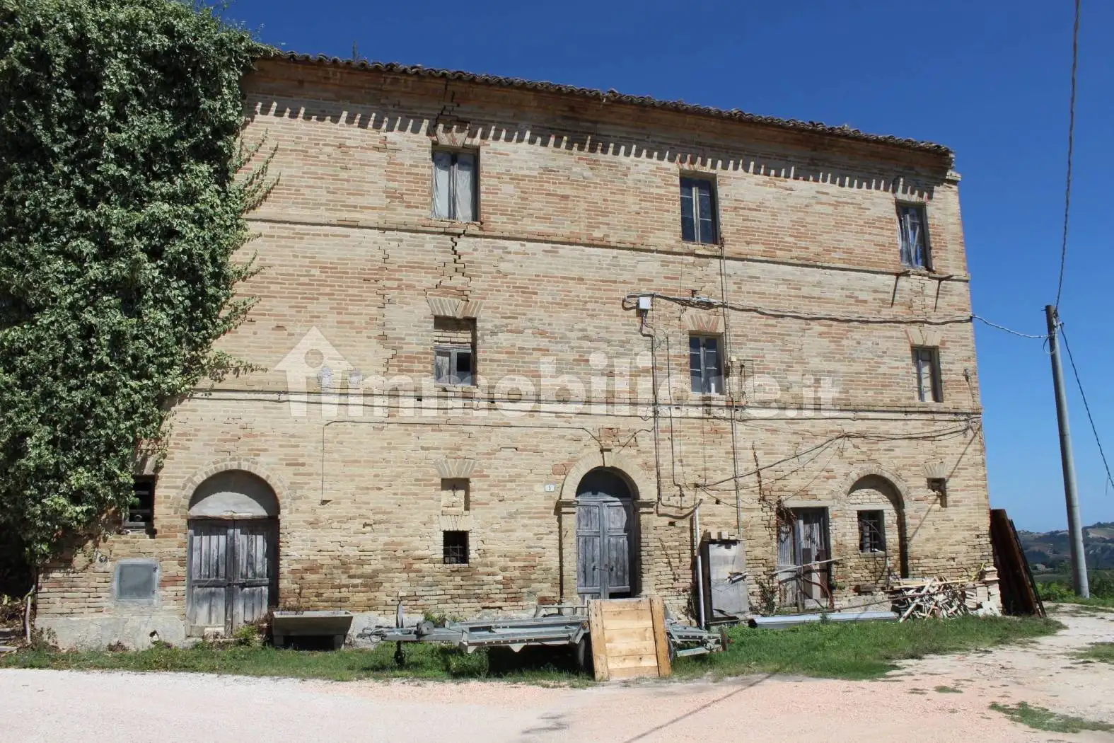 Rustico - Casale in vendita a Montottone