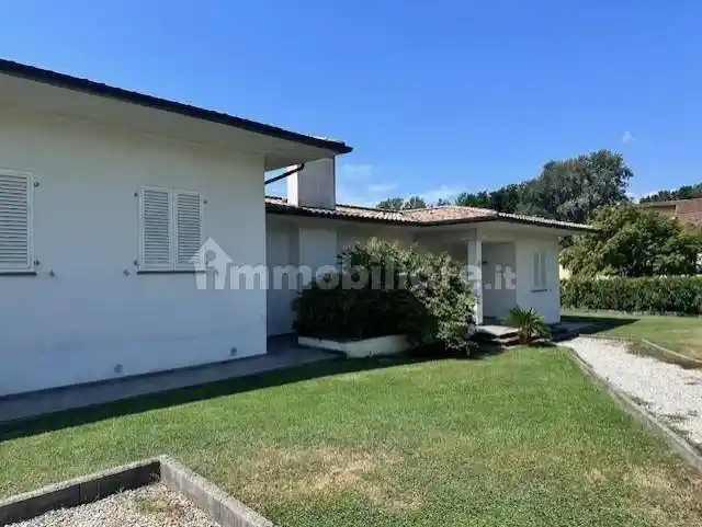 Villa in vendita a Capannori