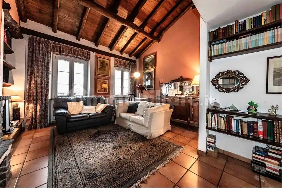 Appartamento in vendita a Lomazzo