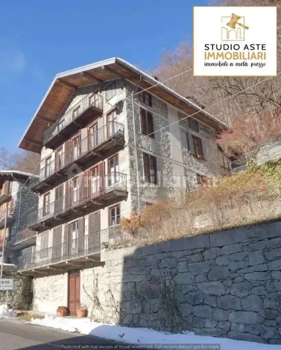 Palazzo - Stabile in asta a Ala di Stura