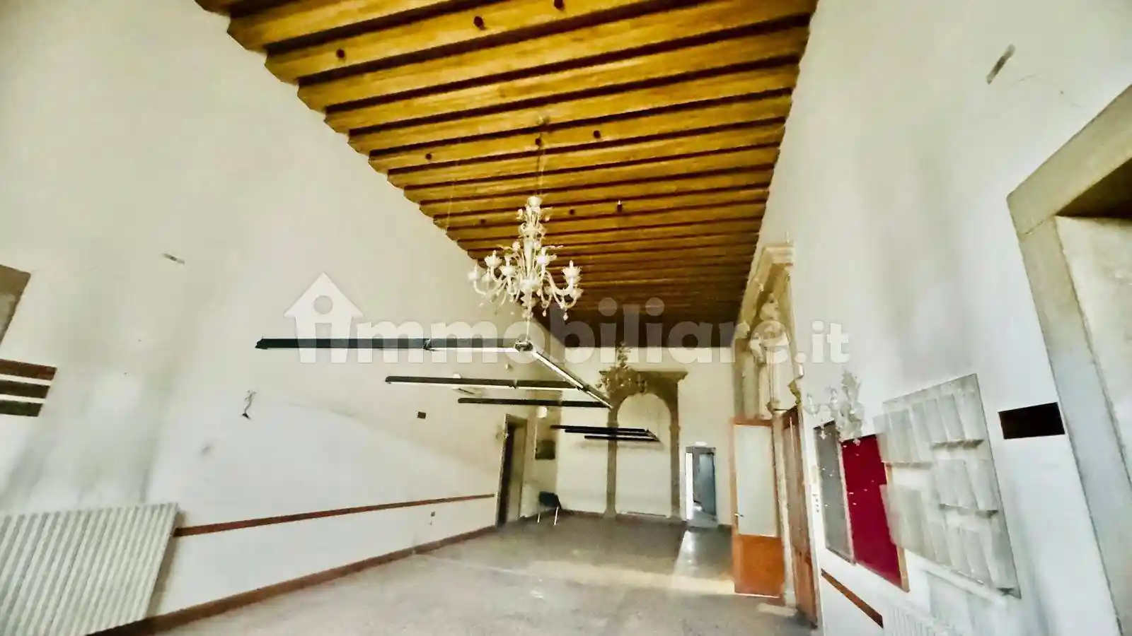 Palazzo - Edificio in vendita a Chioggia