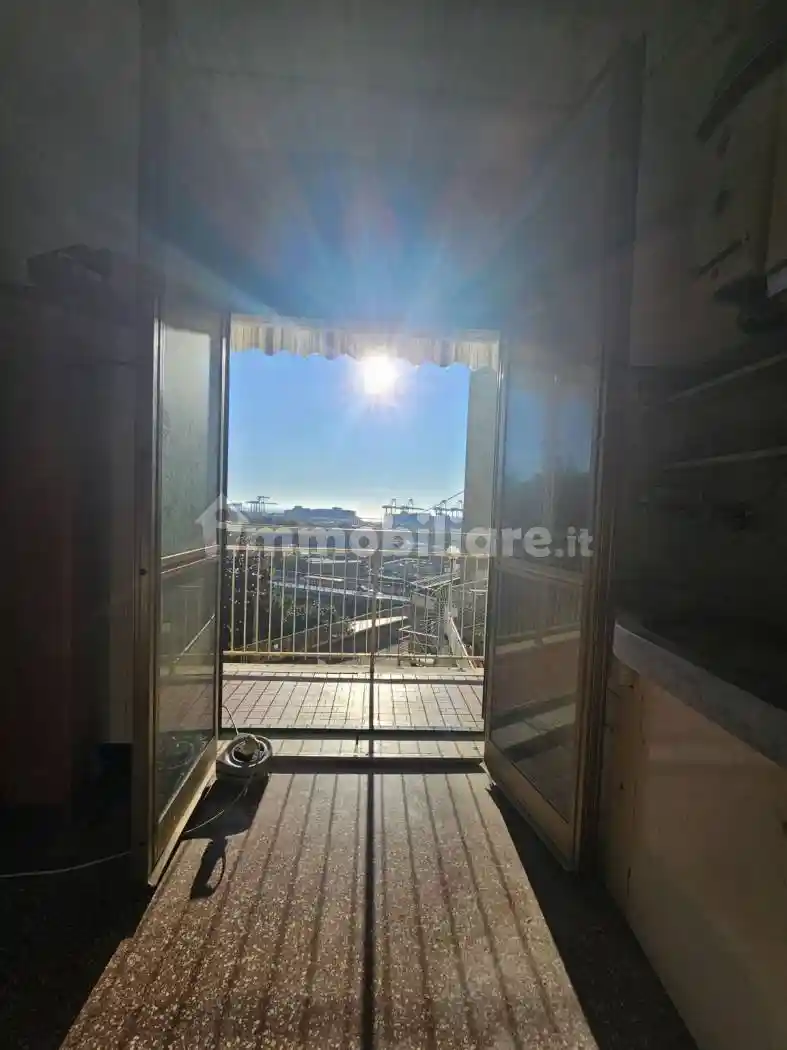 Appartamento in vendita a Genova