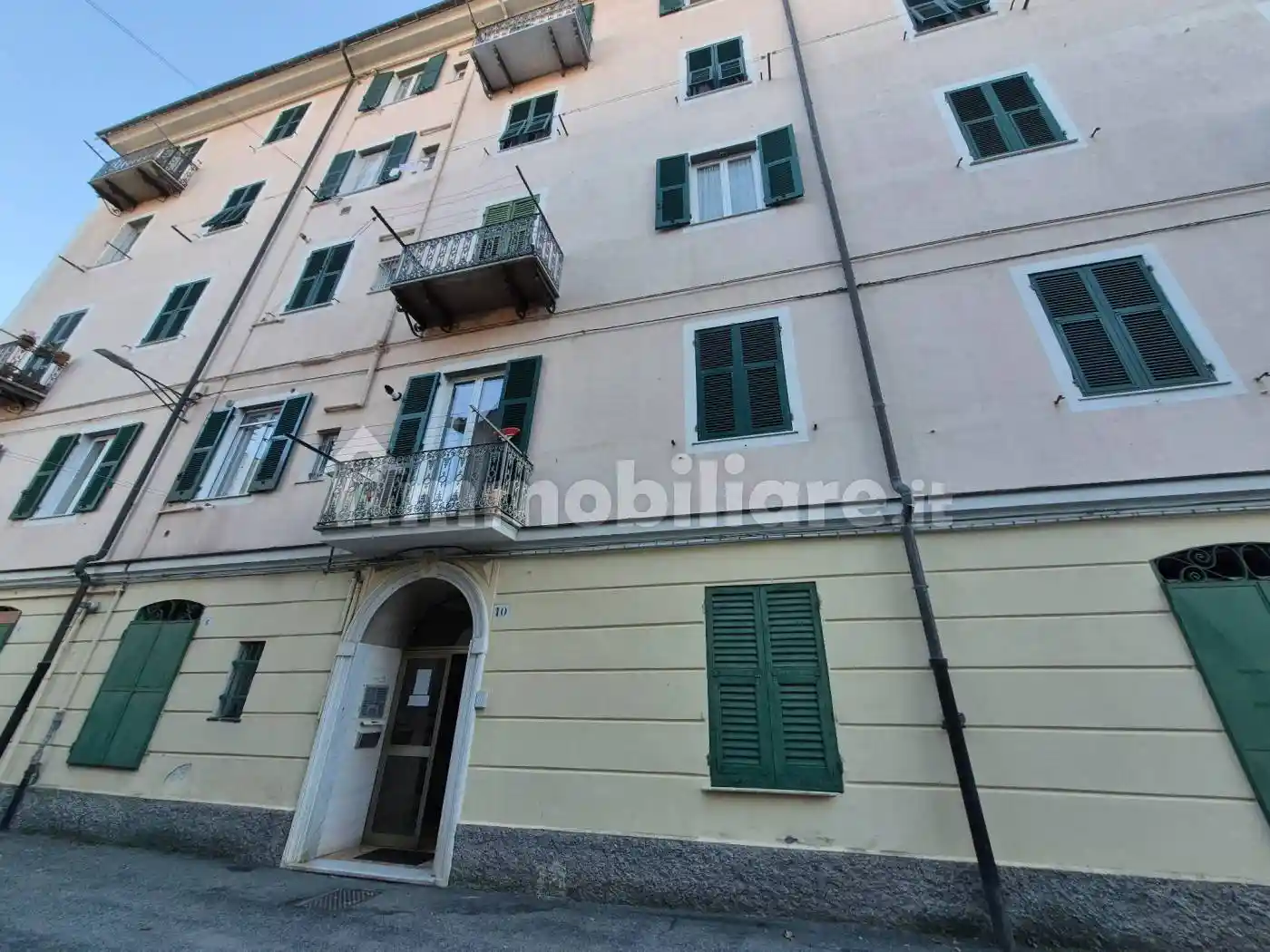 Appartamento in vendita a Genova