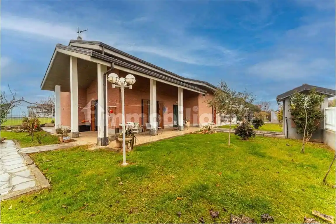 Villa in vendita a Orbassano