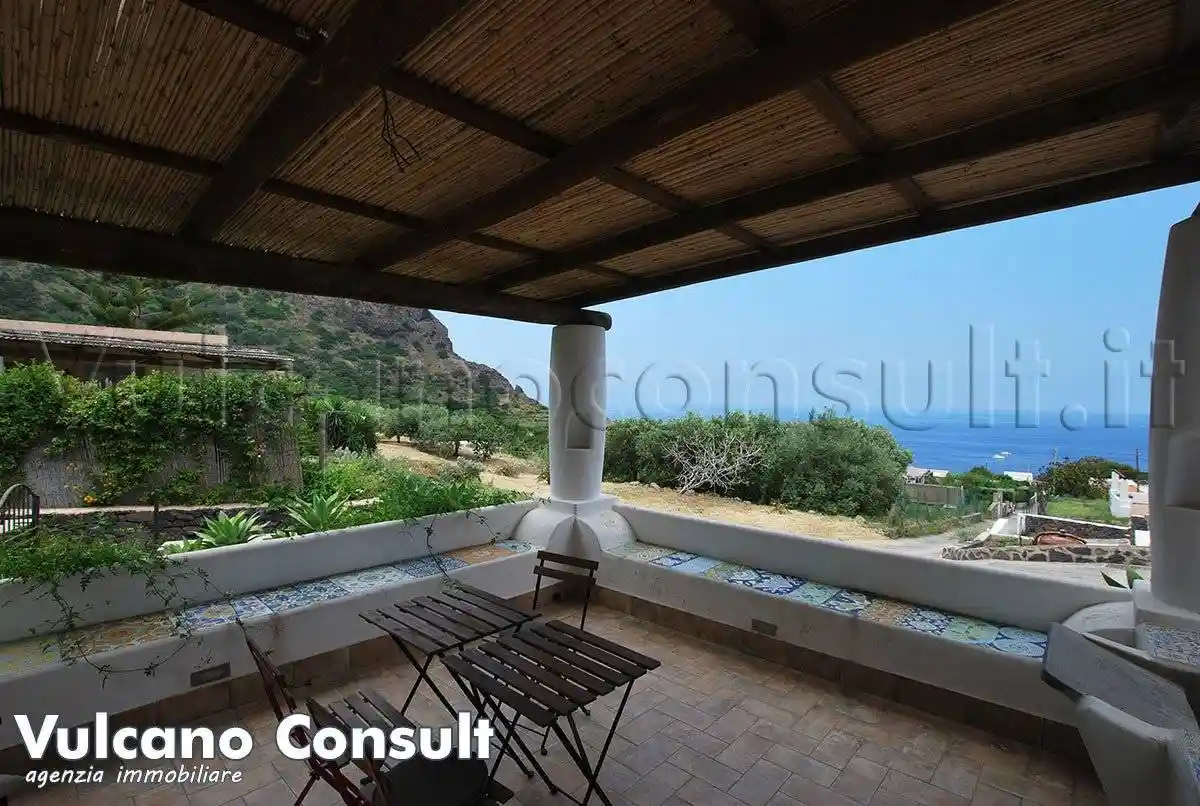 Villa in vendita a Malfa