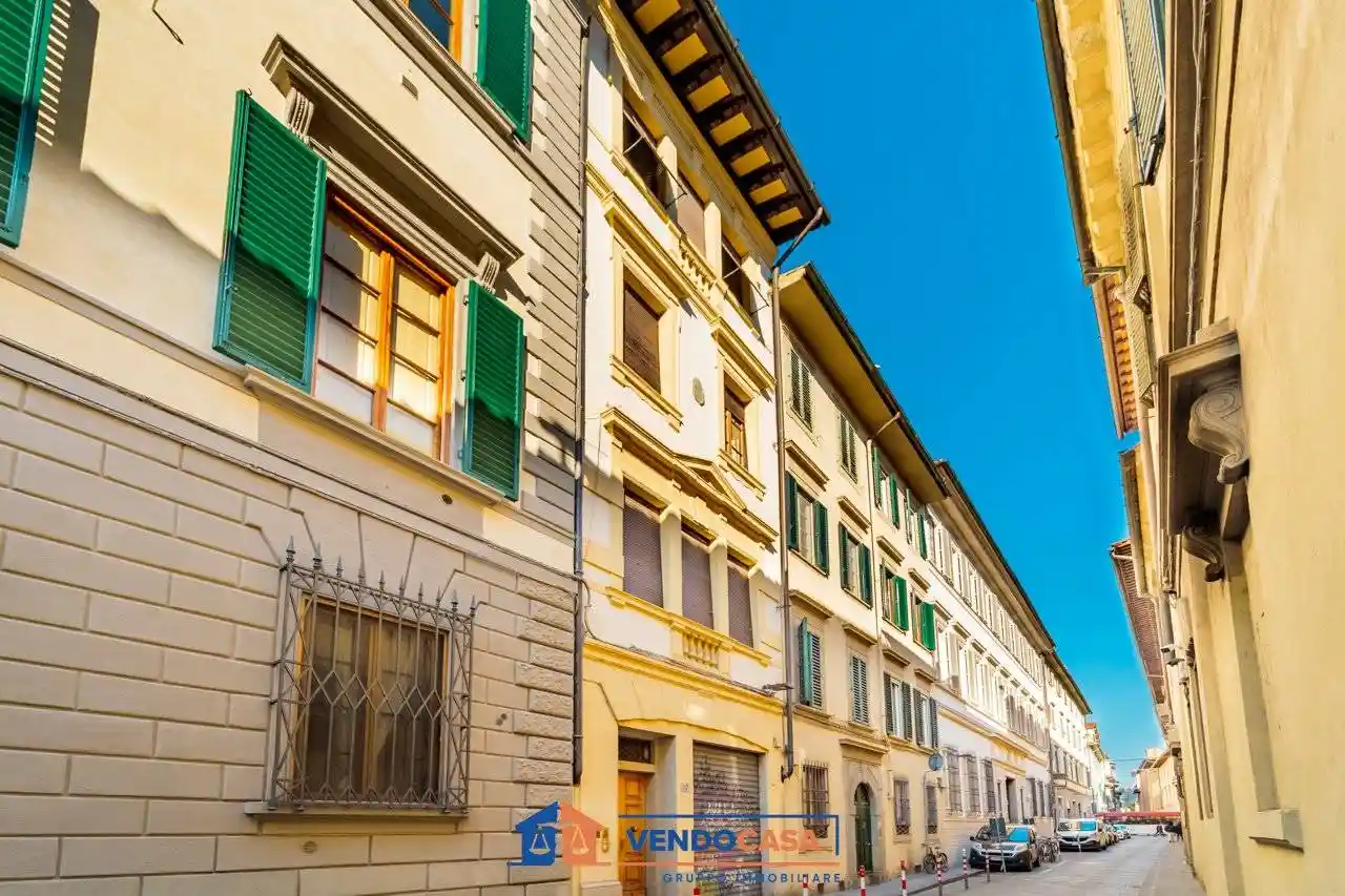 Appartamento in vendita a Firenze