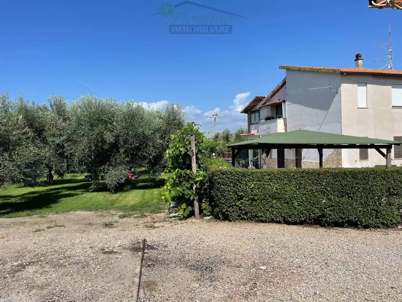 Appartamento in vendita a Montalto di Castro