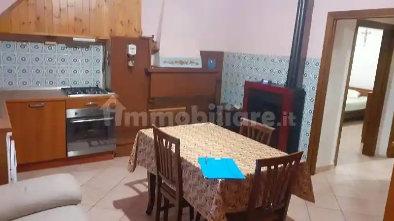 Appartamento in vendita a Molazzana