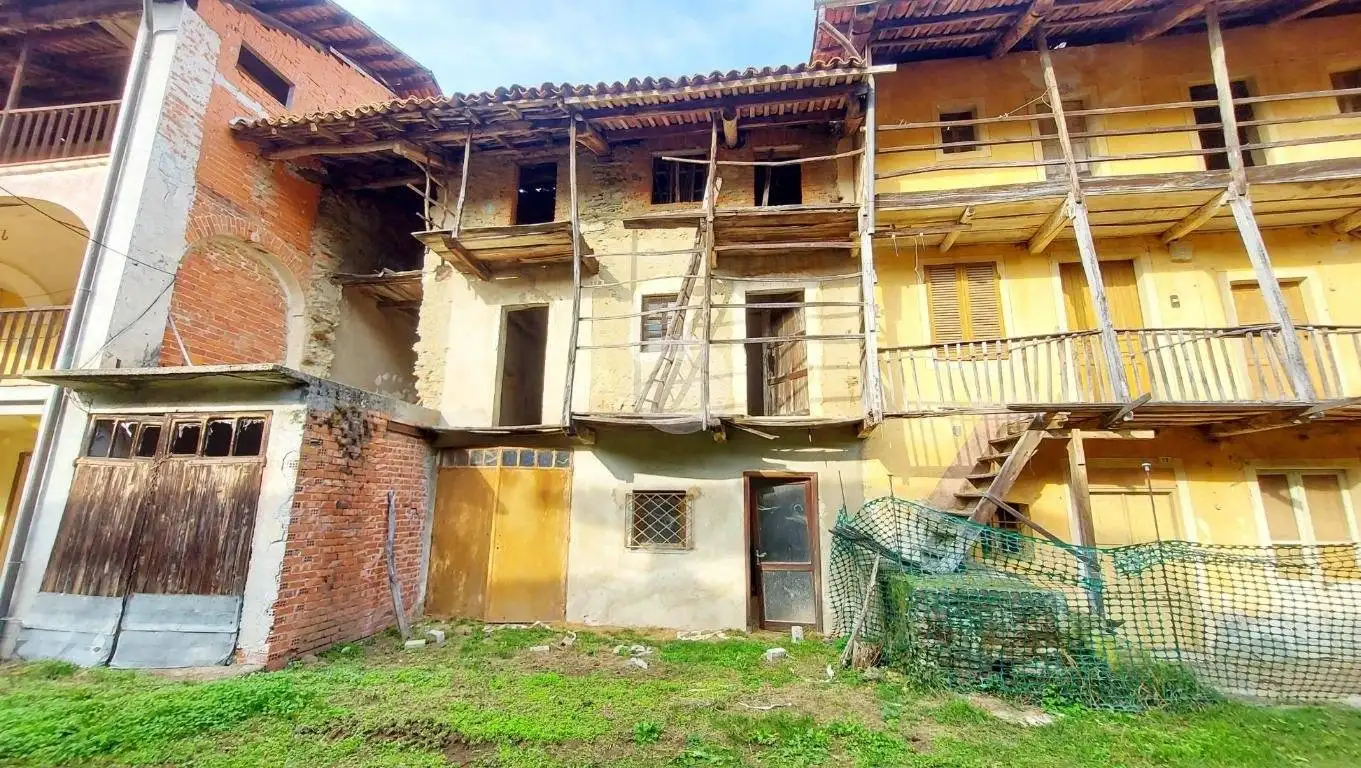 Rustico - Casale in vendita a San Martino Canavese
