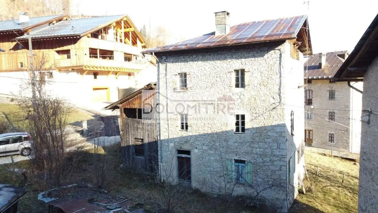 Villa unifamiliare, da ristrutturare, 184 m², Cibiana di Cadore - foto 3