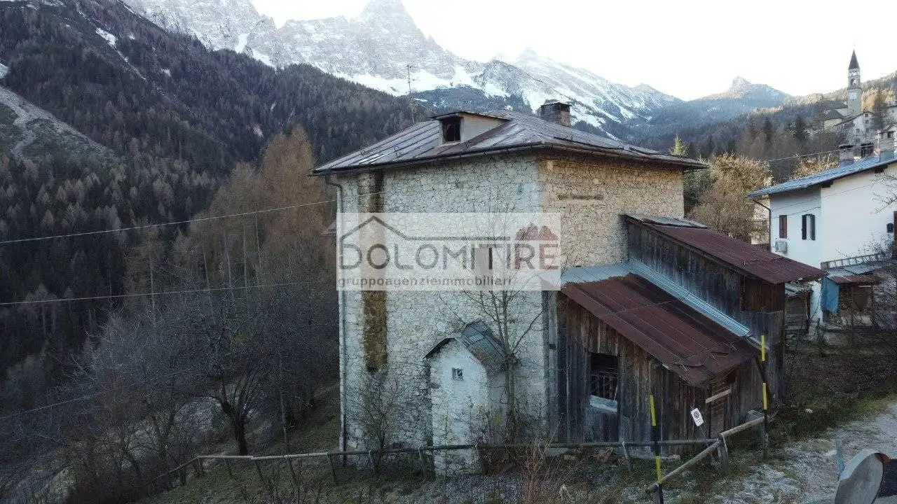 Villa unifamiliare, da ristrutturare, 184 m², Cibiana di Cadore - foto 4