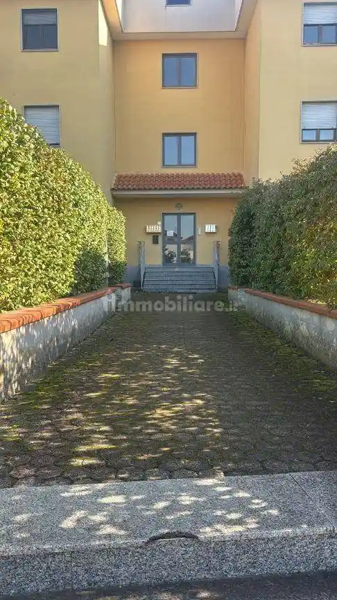 Appartamento buono stato, piano terra, Dugenta - foto 2