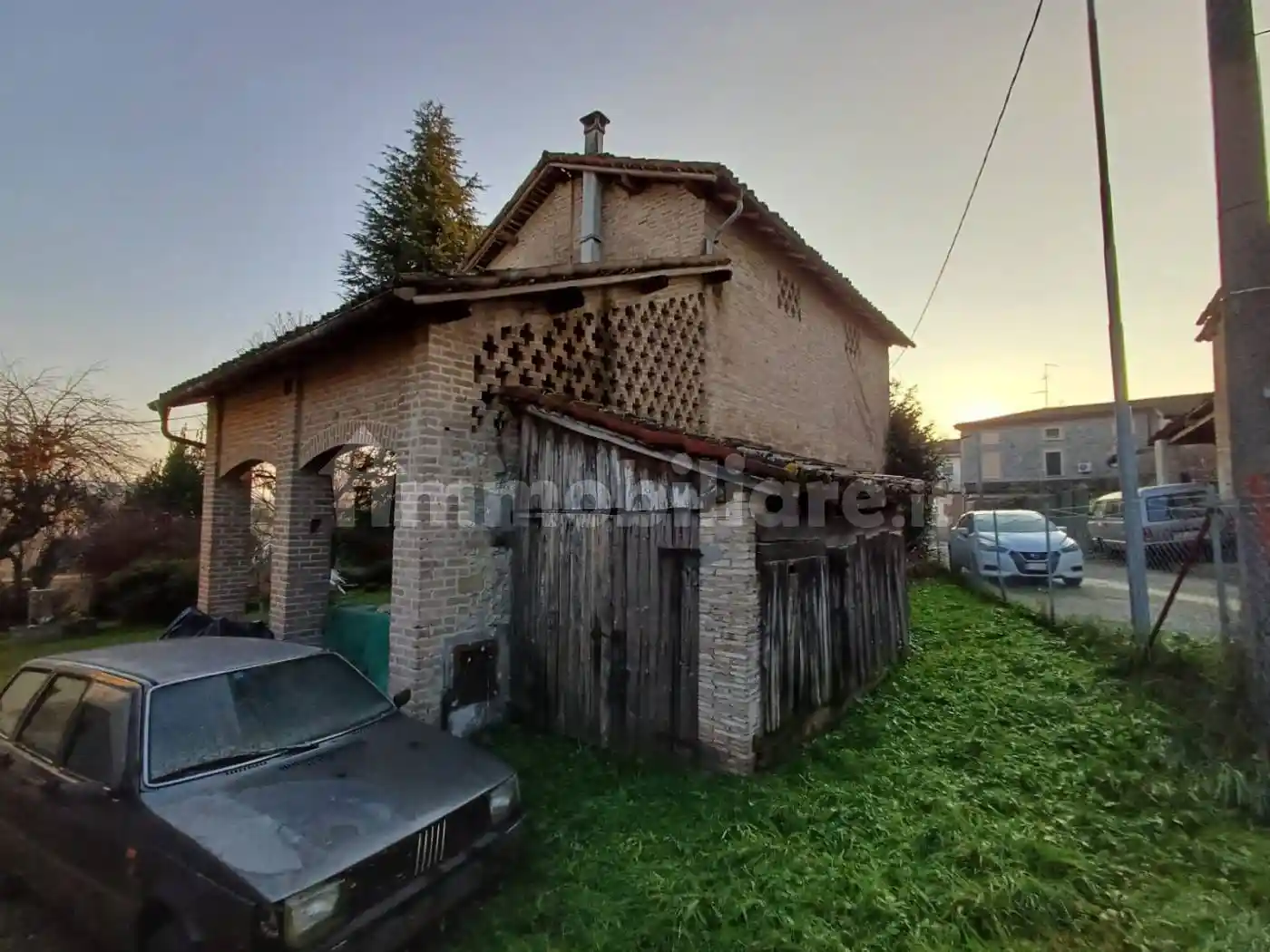 Rustico - Casale in vendita a Traversetolo