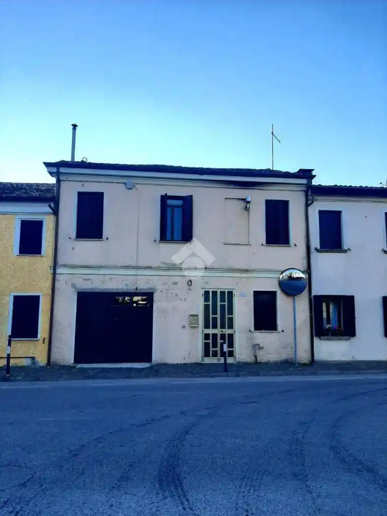 Casa indipendente in vendita a Tribano