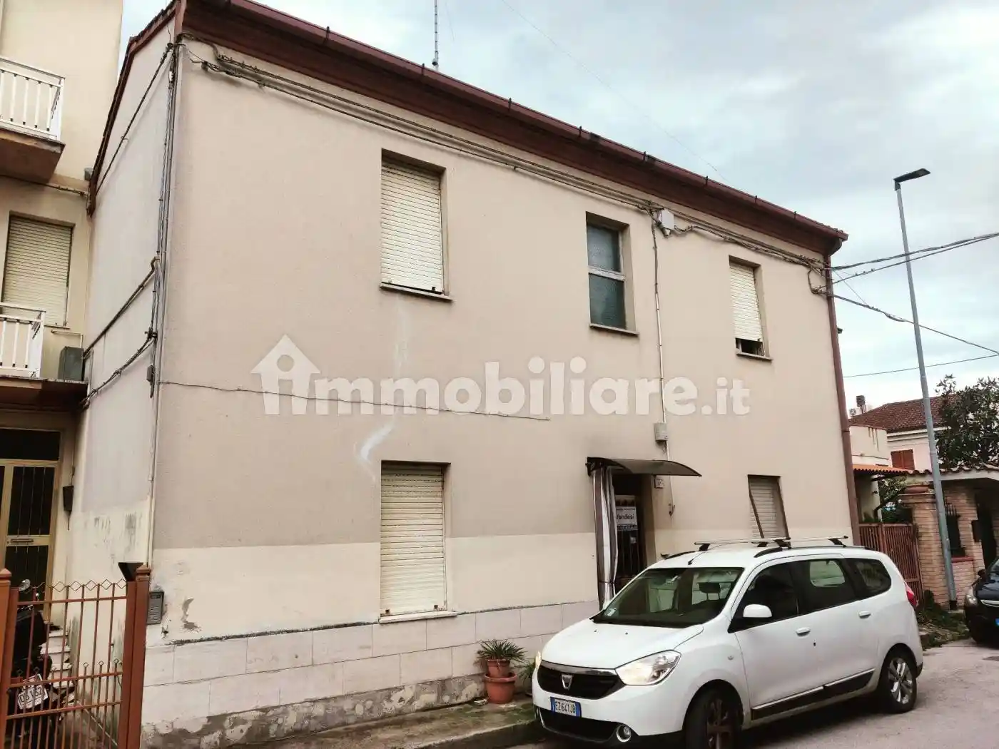 Casa indipendente in vendita a Civitanova Marche