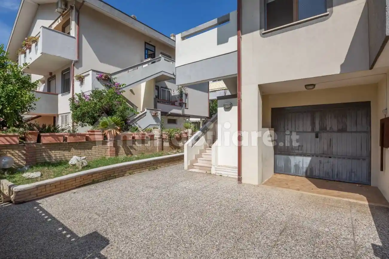 Villa bifamiliare via tommaso bruni 32, Centro, Francavilla al Mare - foto 3