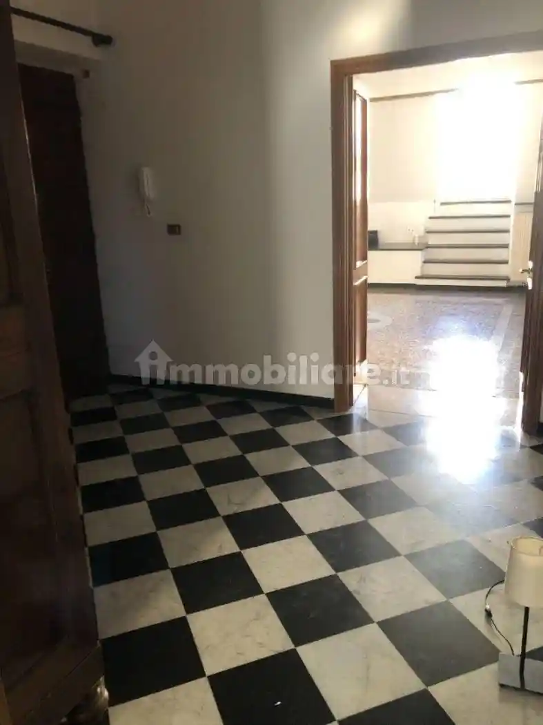 Appartamento in affitto a Genova