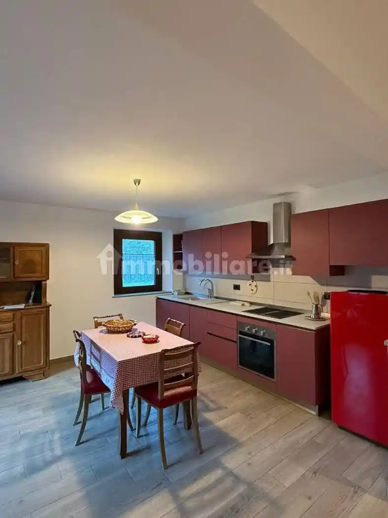 Trilocale frazione Trepont 52, Villeneuve - foto 2