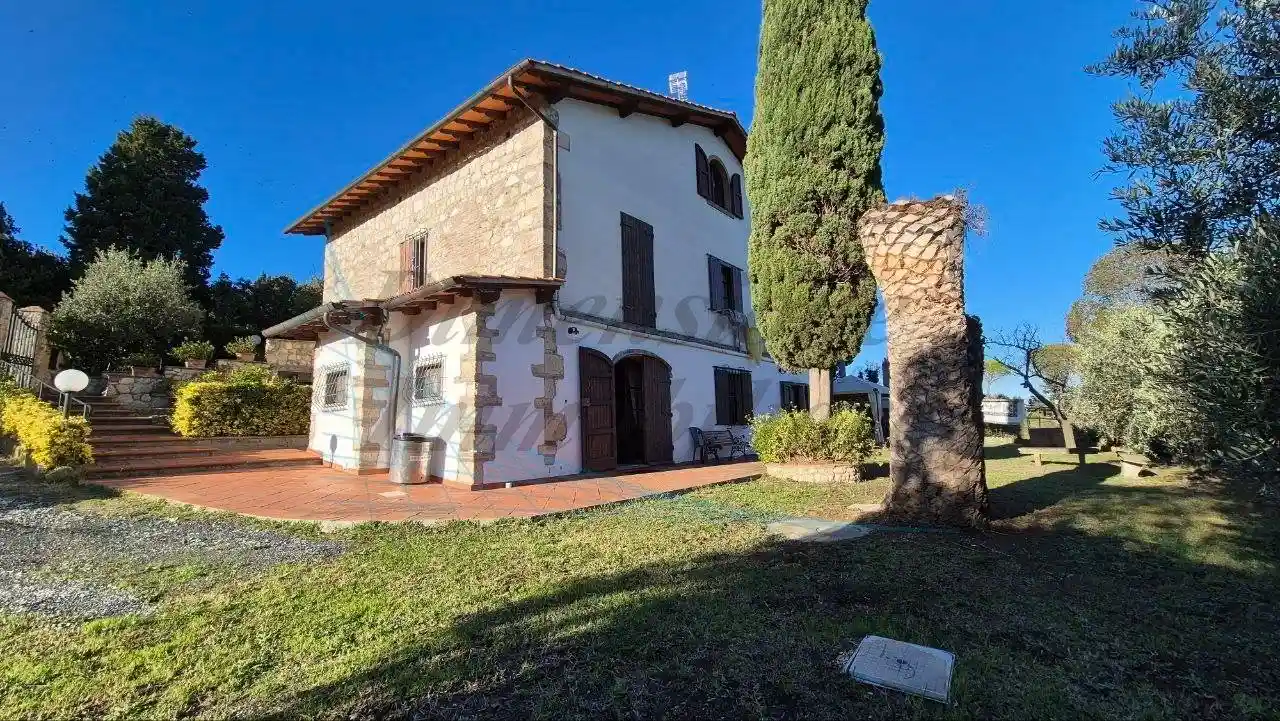 Villa in vendita a Rosignano Marittimo