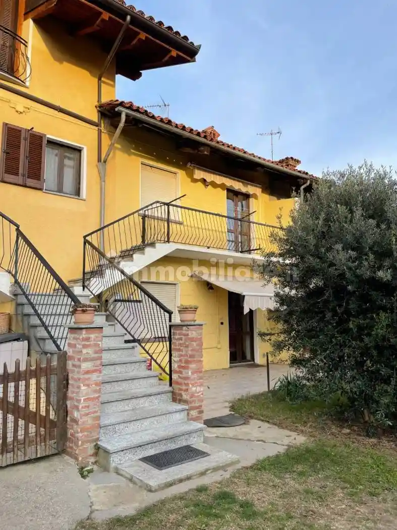 Appartamento in affitto a Villastellone