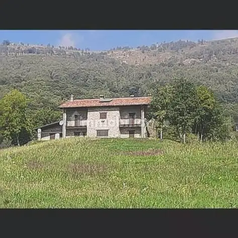 Palazzo - Edificio in Vendita - foto 2