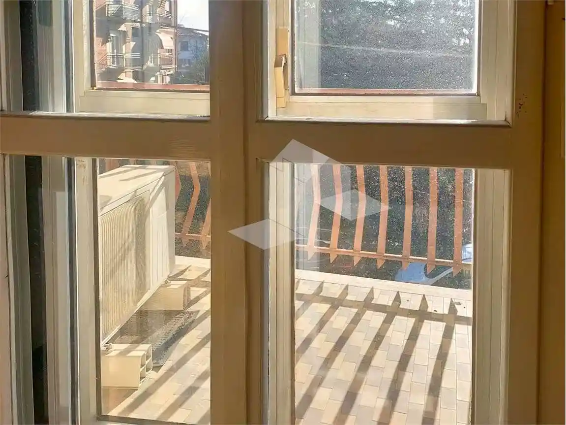 Appartamento buono stato, secondo piano, Regina Pacis, Reggio Emilia - foto 4