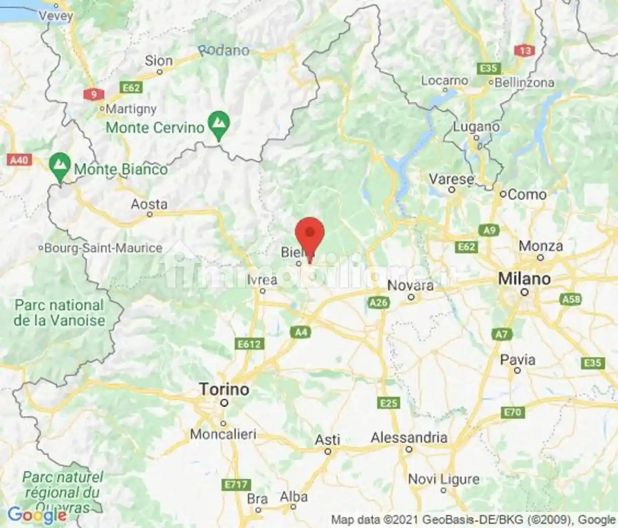 Palazzo - Stabile in vendita a Vigliano Biellese